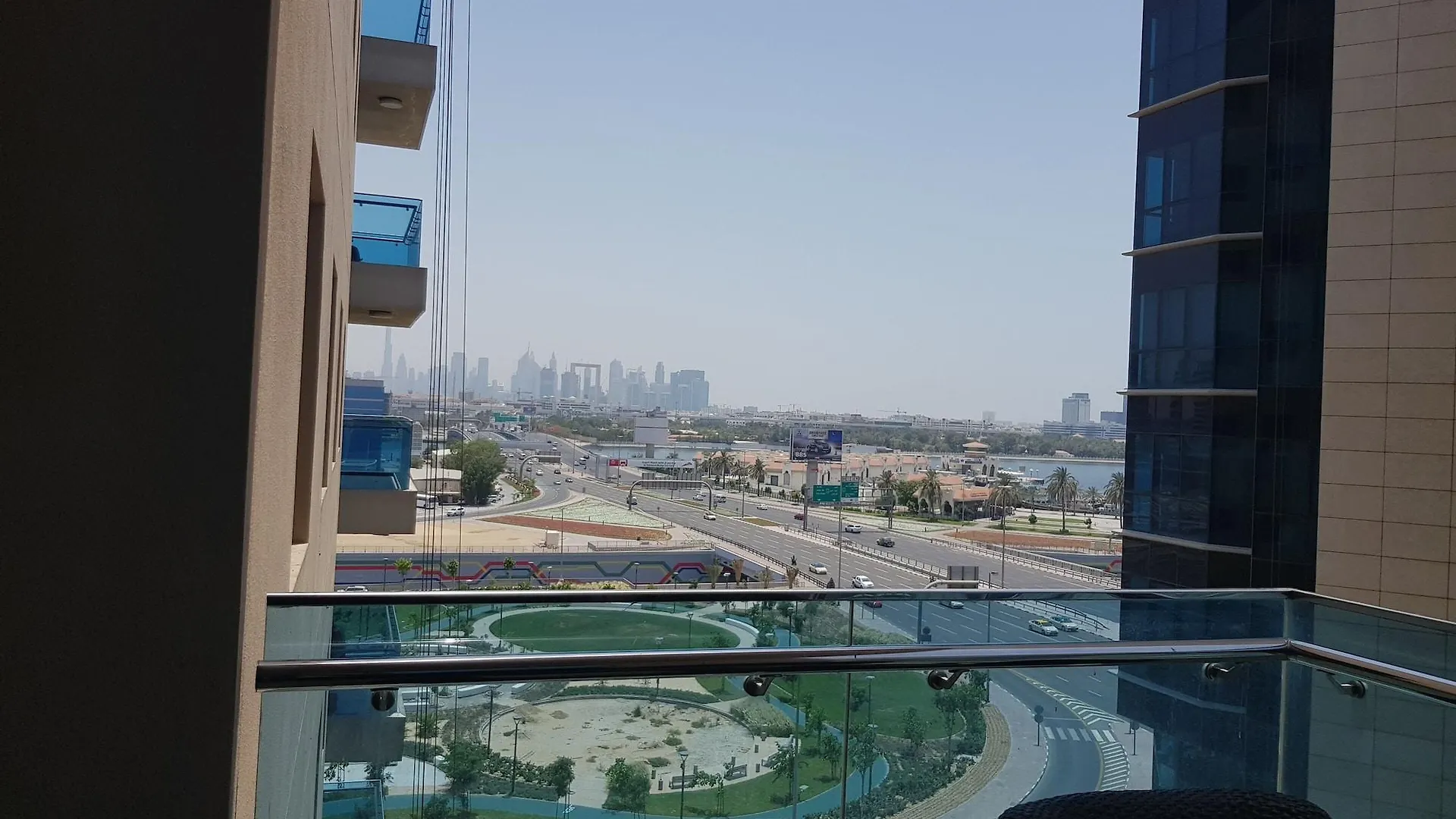 Apartmanhotel Tulip Creek Hotel Apartments Dubaj