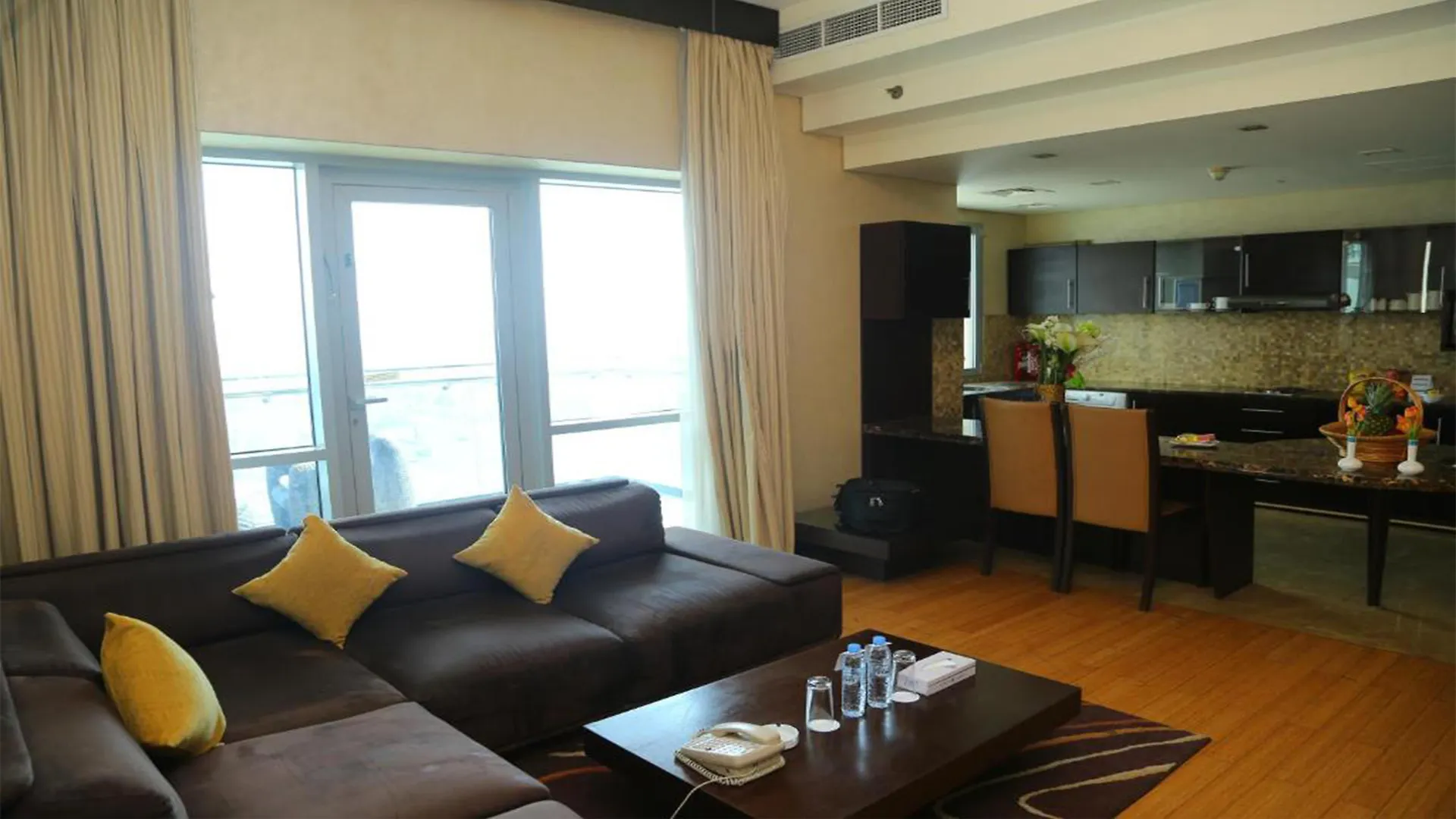 Tulip Creek Hotel Apartments Dubaj Apartmanhotel