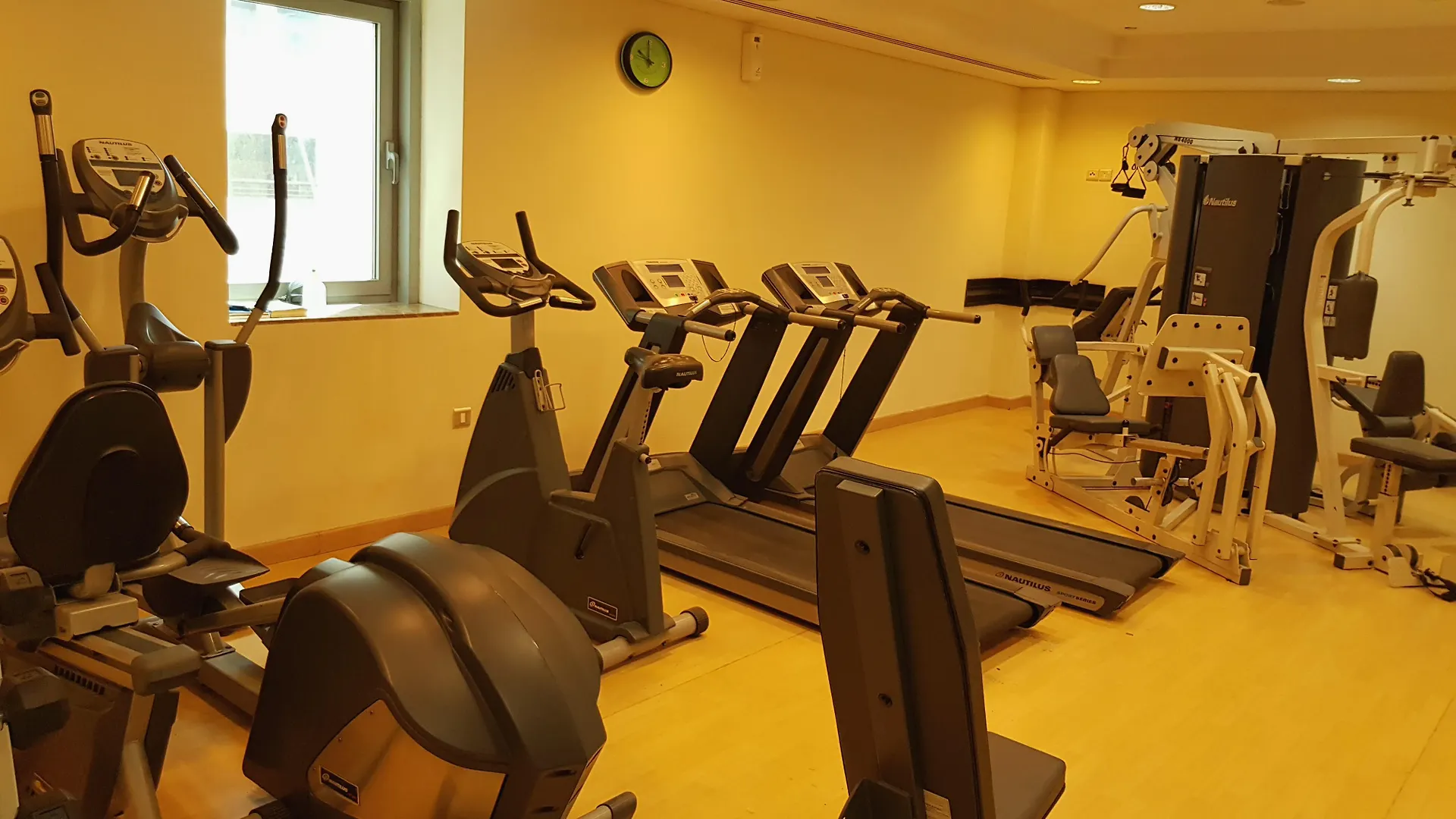 Apartmanhotel Tulip Creek Hotel Apartments Dubaj