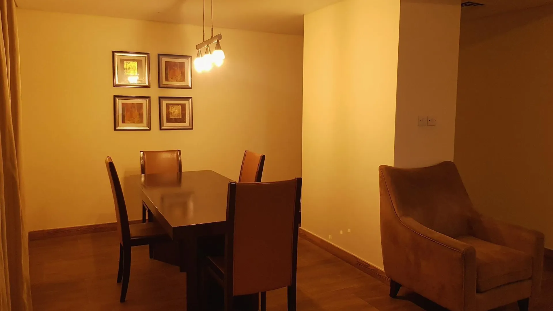 Tulip Creek Hotel Apartments Dubaj Aparthotel