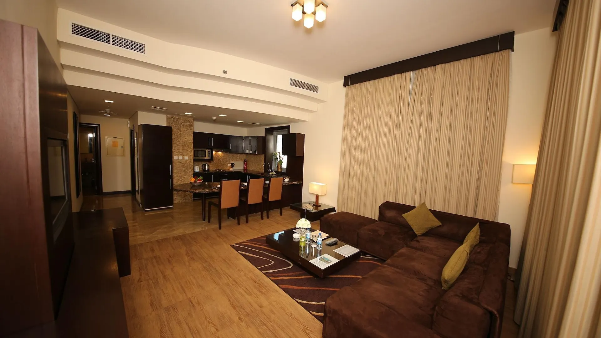 Aparthotel Tulip Creek Hotel Apartments Dubaj