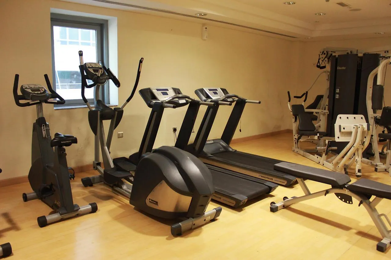 Tulip Creek Hotel Apartments Dubaj 4*,  Spojené arabské emiráty
