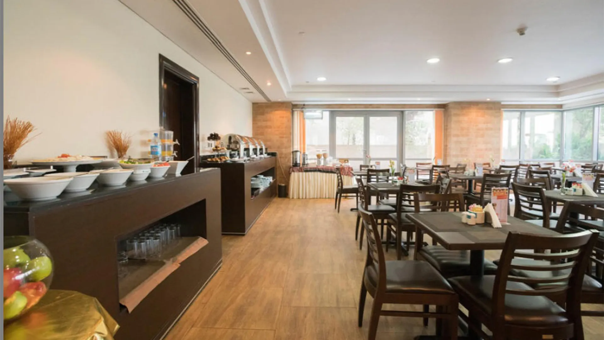 Tulip Creek Hotel Apartments Dubaj 4*,  Spojené arabské emiráty