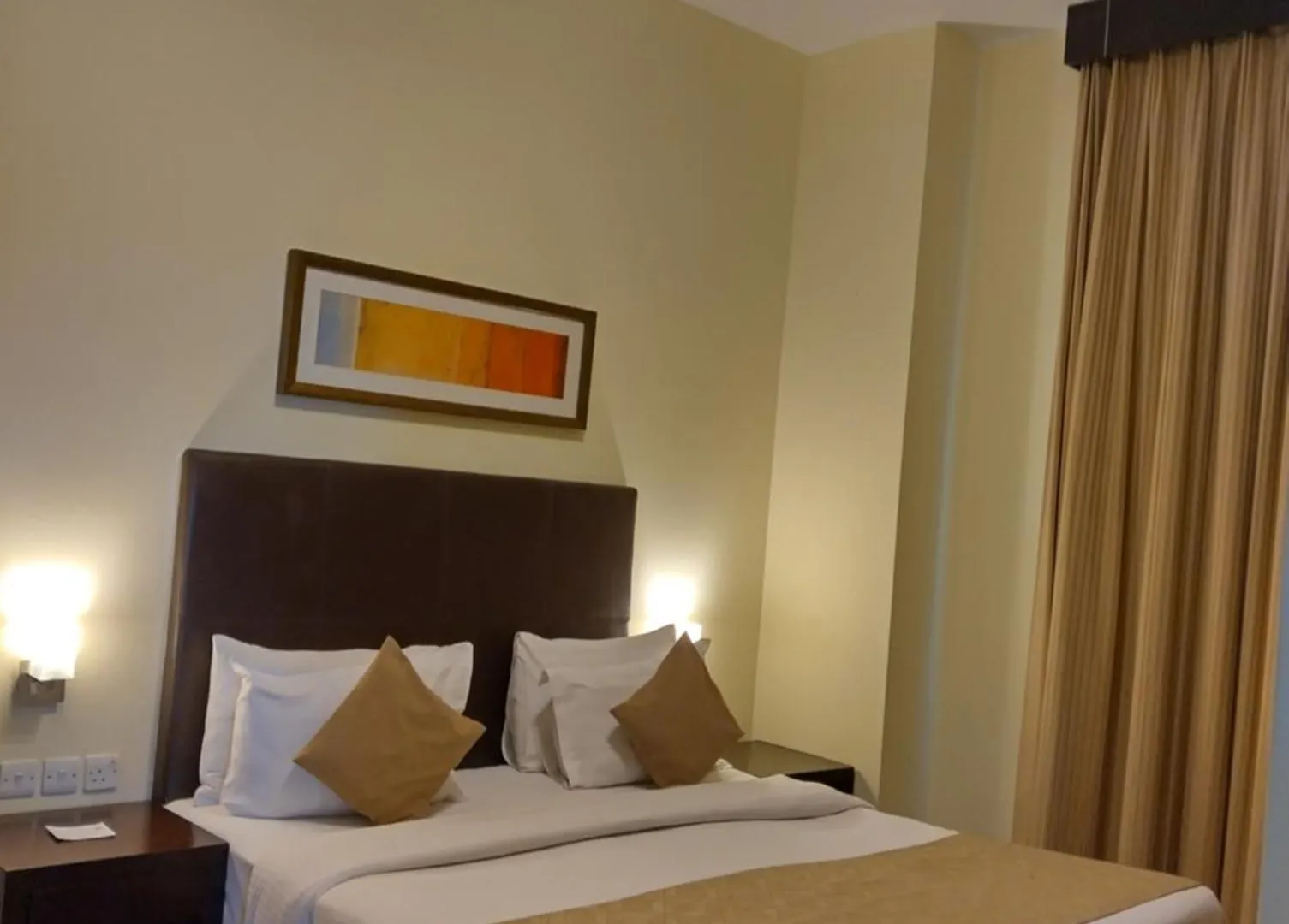 Aparthotel Tulip Creek Hotel Apartments Dubaj